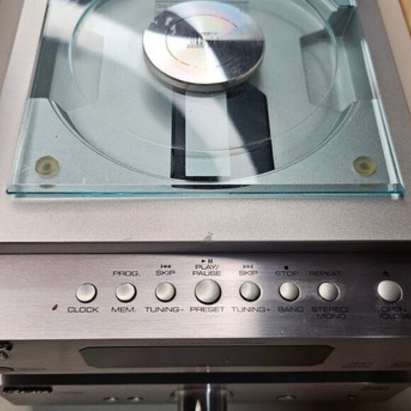 GPX Home Mini Bookshelf Music System Model S7095 With Speakers & Remote Control - Picture 4 of 5